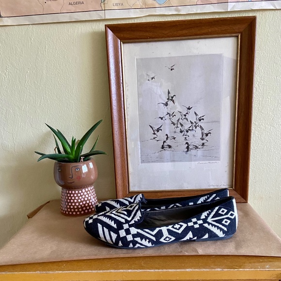 Modcloth Travel Writer Flat by Abound - Picture 4 of 5